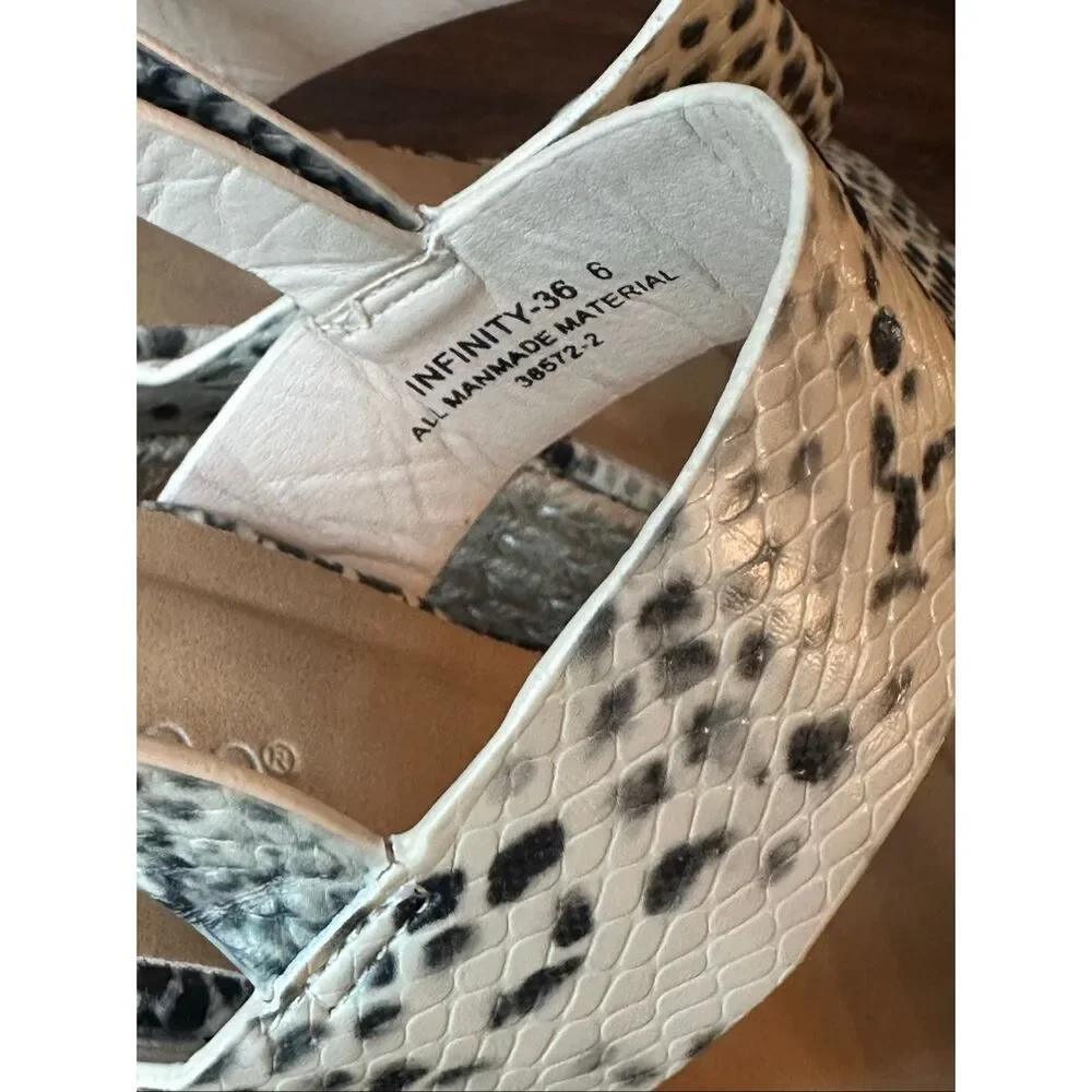 Bamboo platform sandal